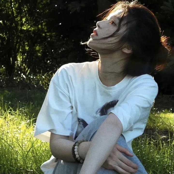 阿根廷，别为我哭泣